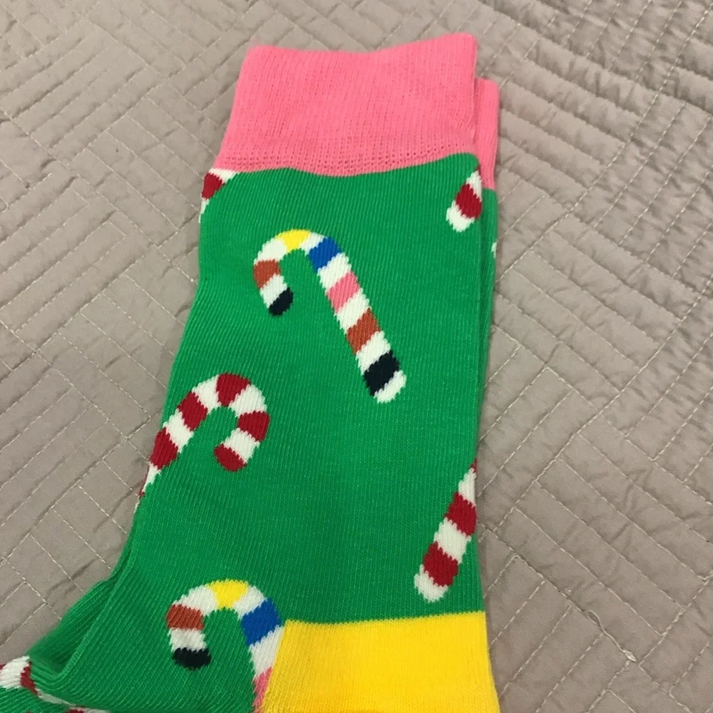NWOT Happy Socks colorful candy cane pattern Size 3-6.5